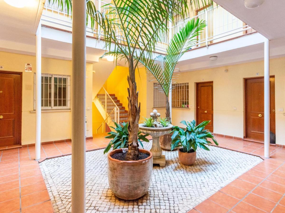 Lu&Cia El Patio Apartment Малага Екстериор снимка